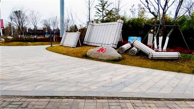 十里湖一期蓼河河堤綠化提升項目